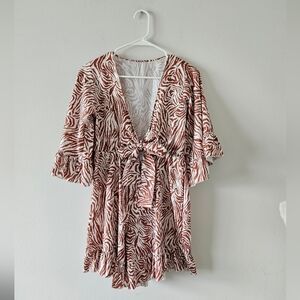💕ANTHRO romper zebra print white/brown lightweight polyester size small 💕